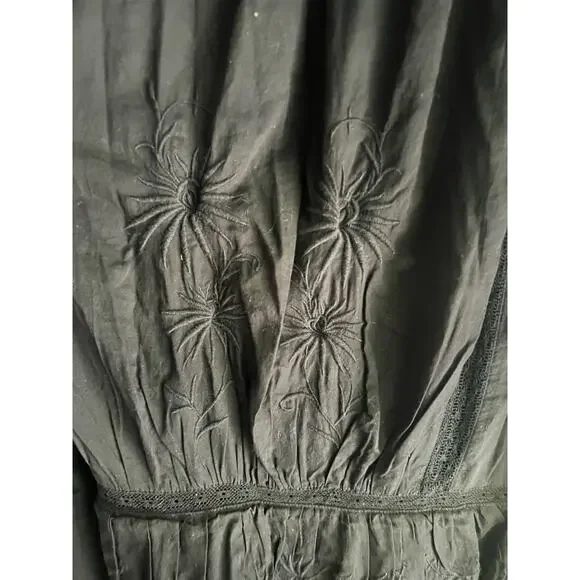 Banana Republic NWT midi dress.  Perfect for spring and summer. - Picture 9 of 11